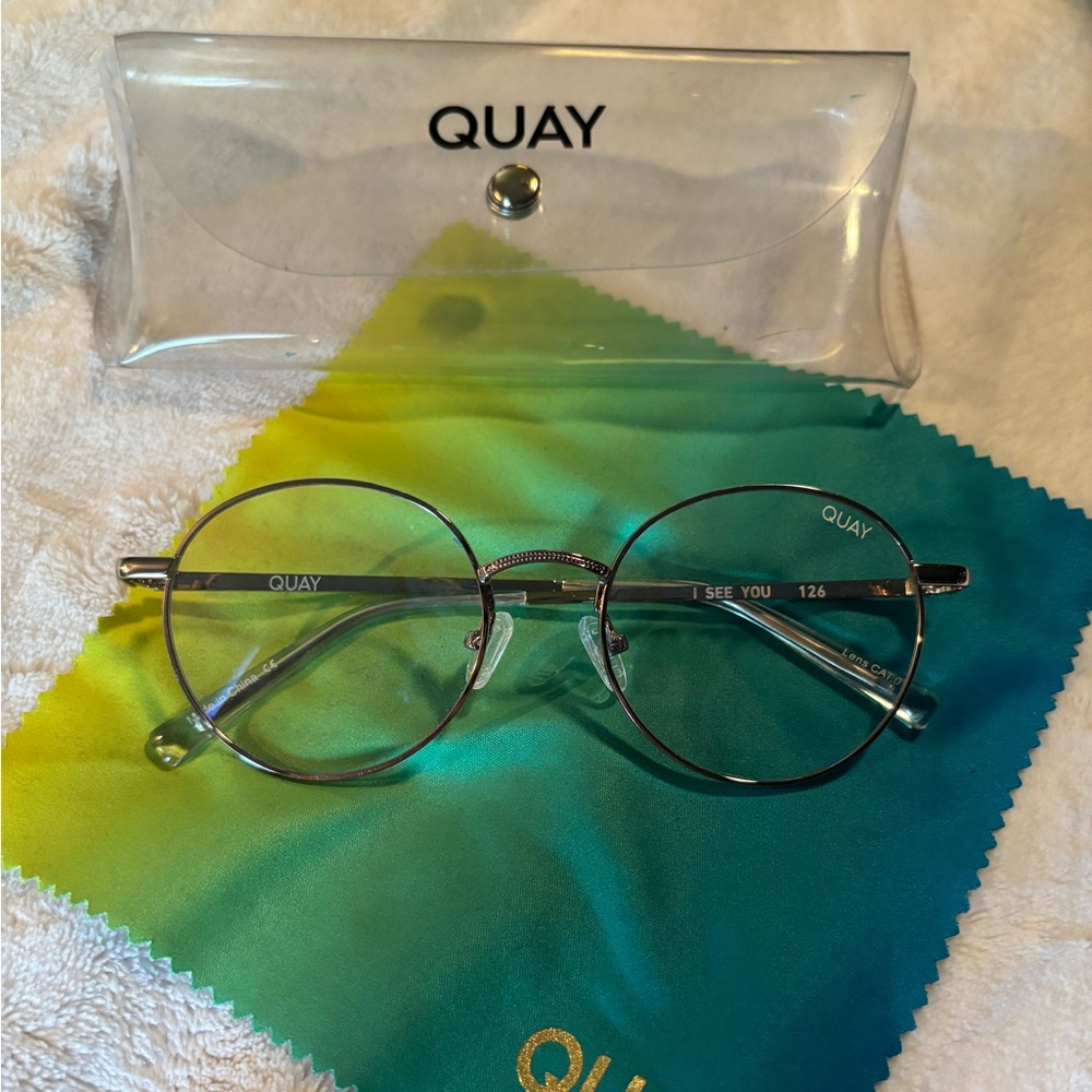 QUAY Blue Light Glasses